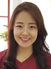 Dr Won Hyunsun (Esther) - Dentist at Meiplus Dentalcare-Telok Ayer Branch