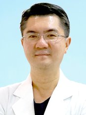 Dr Choi Jae-Yong -  at Hus'Hu Dental  Clinic-Apgujeong