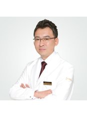 Young Ho Kang - Dentist at Zeah Dental