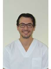 Dr. Leandro Cesar Ruiz Sartori -  at Clinica Dental Diamante - Alicante