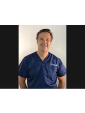Dr Eduardo Crooke Gonzalez de Aguilar - Dentist at Crooke Dental Clinic Alicante