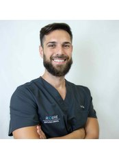 Dr Jesús Ruiz - Dentist at Ridere Estudio Dental
