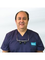 Mr ANGEL ZAMORA TOLEDO - Doctor at Zamora Dental Centre