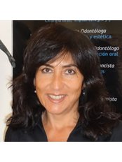 Ximena Soto - Administrator at Centre Dental Vilanova