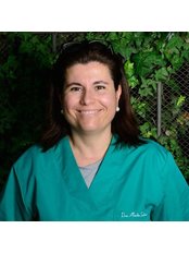 Marta Satorres Nieto - Oral Surgeon at Clínica Dental Puyuelo