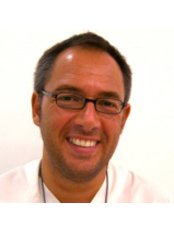 Dr Christian Eickhoff - Chief Executive at Deutsche Zk Clinica Dental