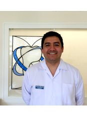 Dr  David - Orthodontist at Dientesano