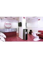 Sonria Clinica Dental - Avda. Santa Coloma 8, Sta. Coloma de Gramanet 08922 - Barcelona, Spain,  0