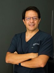 Dr Maximiliano Ballesi - Dentist at Hident