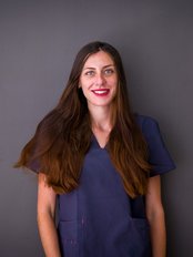 Stephanie - Dental Hygienist at Hident