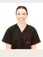 Clinica Dental Dra. Esther de Bustamante - Isidoro Macabich Nº64, Ibiza, 07800, 