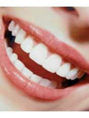 Teeth Cleaning - Clinica Cristina Viyuela