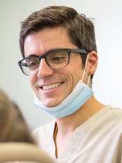 Dr Manuel Ruiz de Gopegui - Dentist at Clínica Dental Ruiz de Gopegui