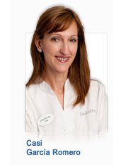 Miss Casi Garcia - Dental Nurse at Smilelife - Fuenlabrada