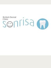 Sonrisa Dental Clinic - Centro Comercial El Campanario, Local 8ª, Malaga, 
