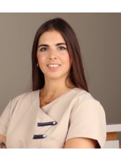Dr Carmina Jimenez - Dentist at Your Clinic Odontologia Digital Avanzada