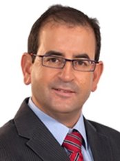 Dr Karim Chibouti - Surgeon at ZK Clinicas-Camino