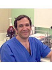 Dr EduardoRuiz Serrano -  at Clinica Sicilia
