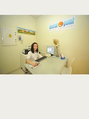 Clinica Dentalpoint- Dr. Francisco Castellanos - Blas Infante 7, local, Brenes, Sevilla, 41310, 