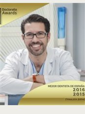Dentista Raul Pascual - Avenida Ramón y Cajal nº 4, Nervion, 41013, 