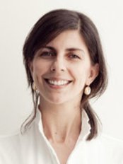 Dr Raquel Martinez - Dentist at Clinica Dental Torre De Francia