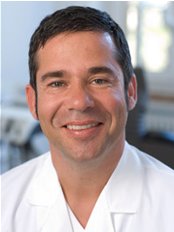 Dr Thomas Furrer - Oral Surgeon at Dr. med. Thomas Furrer