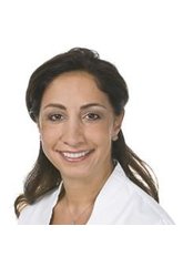 Dr Saba Kamouneh - Dentist at Zahnärzte Zürich Gartenstrasse