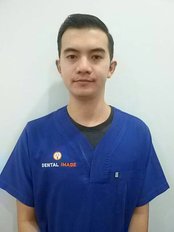 Dr Phanomkorn Chaikuang - Dentist at Dental Image Sukhumvit 24 