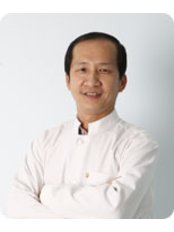  Asst. Prof. Dr. Kasama Aryatawong - Oral Surgeon at Dental Care Clinic, Dr. Panachai Karnkorkul