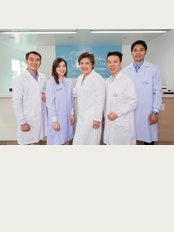 New Smile Dentist Bangkok - 44 Patong Merlin Hotel, Patong Beach,Kathu, Phuket, Thailand, 83150, 