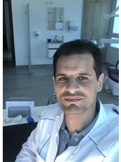 Docteur Ilyes SMIDA - Orthodontie exclusive - Av. de l’Ère Nouvelle, Kamoun Medical Center, Ennasr 2, Ariana, 2001,  0
