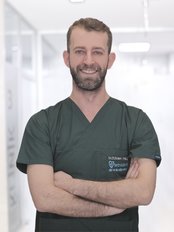 Dr Erdem Palaz - Dentist at TETRADENT