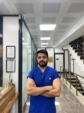 Dr Barış  Kipritoğlu - Dentist at a-dent Dental Clinic