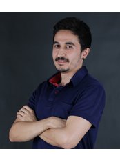 Mr Meriç  Karasülek - Dentist at Apex Dental Turkey