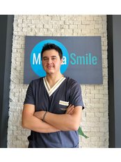 Dr Ozan Altıntaş - Dentist at MedicaSmile