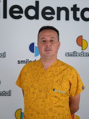 Dr Özkan Özkaynak - Oral Surgeon at Smile Dental Turkey
