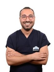 Dr Süleyman Yerleşmi̇ş - Dentist at VK Smile Dental Clinic