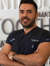 Dr Mustafa Kayacan - Dentist at Perla Dental Centre