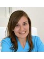 Dr Aylin Gençkan - Dentist at Bursa Uzmanlar
