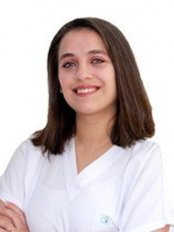 Dr Gülsüm Kutlu Basmacı - Dentist at Dentaliva Ağız ve Diş Sağlığı Polikliniği
