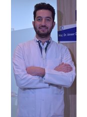 Ömer Dahhan - Dentist at Kayasehir Dental Clinic