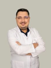 Mehmet Dinçel -  at Esnan Dental Hospital - Esenler Branch