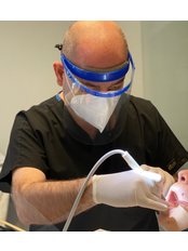 Dr Tolga Yegül - Dentist at Vividenta