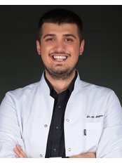 Ali Kaan Akkaya Dental Clinic - La Marin Sitesi, Kordonboyu Mahallesi. Tekeli Caddesi, Olgun Sk., İstanbul, Kartal, 34860,  0