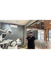 Dr Fırat Toktamişoğlu - Dentist at Dentofficial - Eagle