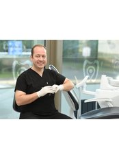Dr Mustafa Sabri Şencan - Dentist at Novusklinik - Kartal