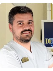 Dr Hasan Ozaslan - Dentist at Dentaslan International