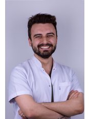 Dr Dinçer Yılmaz - Dentist at Mevsim Dental Clinic
