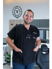 Mithat  Eygi - Dentist at Oval Dental Clinic