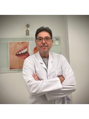 Dr Erhan Firat - Dentist at TWT Health